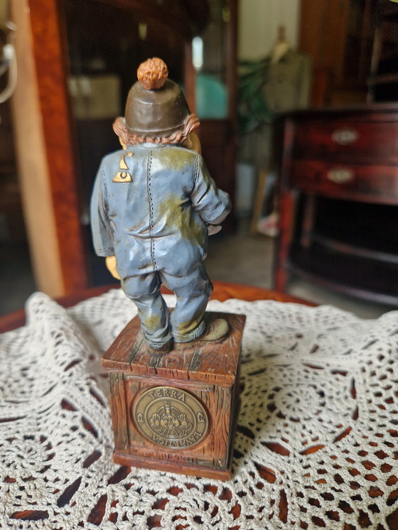 Image 1 of Sweet little Laaf