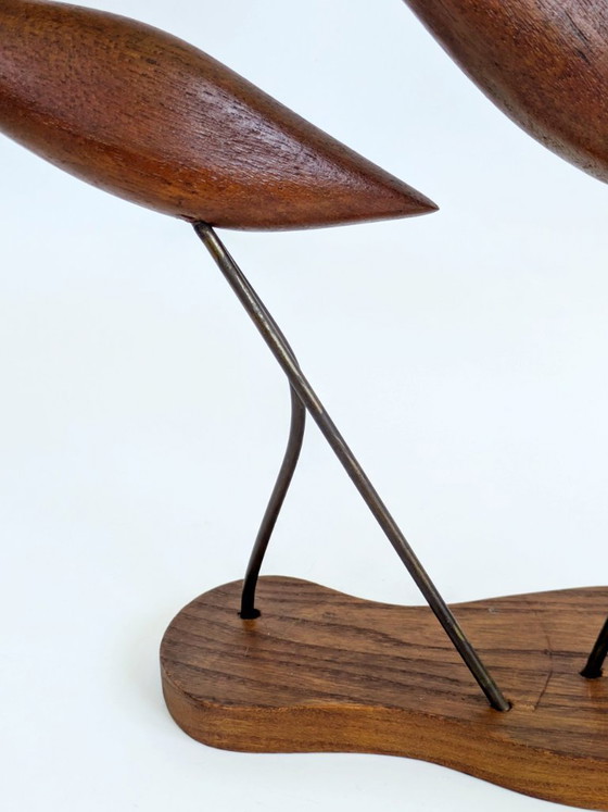 Image 1 of Teakhouten kraanvogelsculpturen uit het midden van de 20e eeuw, Deense modernistische houten vogels op een sokkel, decoratie uit