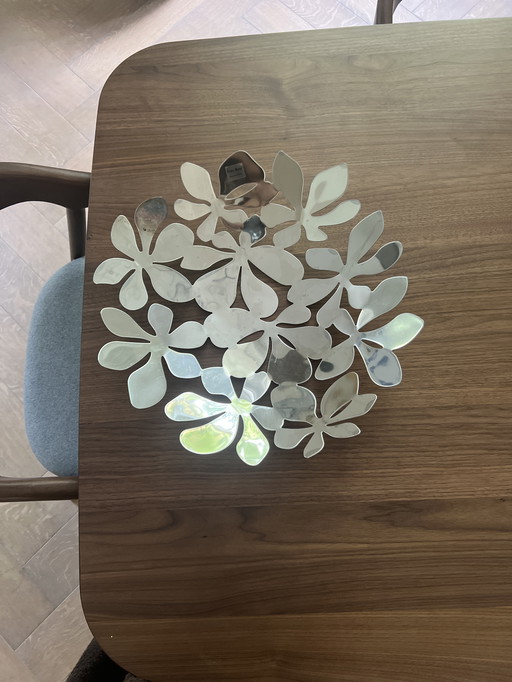 IKEA rvs schaal ongeveer 36 cm doorsnede 