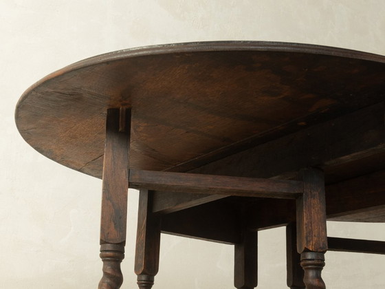 Klapptisch aus den 1920er Jahren – Tische, Wood (photo 15 of 16)