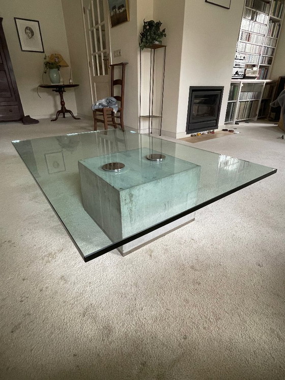 Image 1 of Mesa de centro de diseño de vidrio/hormigón Saporiti
