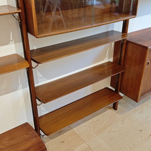 Wall system / wall cabinet Fristho William Watting