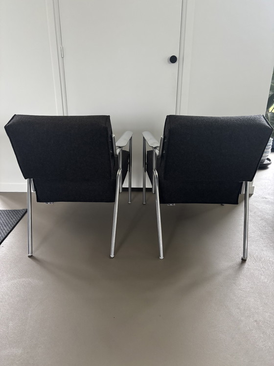 Image 1 of 2 fauteuils Design on Stock
