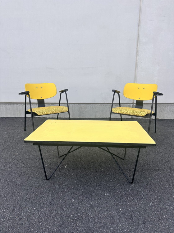 Image 1 of Mesa de centro y dos sillones, diseñados por Willy van Der Meeren, Bélgica, 1950.