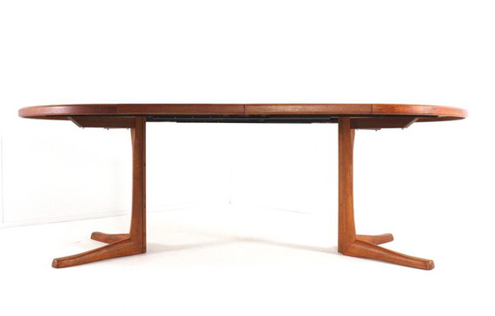 Image 1 of Tavolo da pranzo rotondo estensibile McIntosh 2x in teak vintage