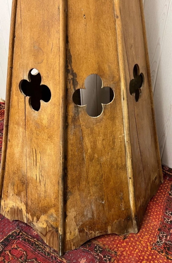 Image 1 of Chapiteau