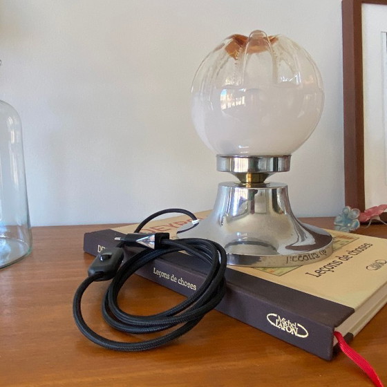 Image 1 of Vintage Murano glazen bollamp van Mazzega met verchroomd metalen frame