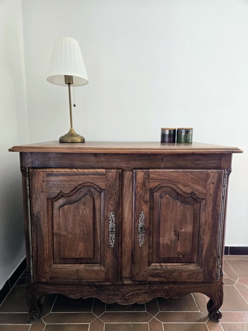 Antiek Louis XV stijl Dressoirs van massief hout