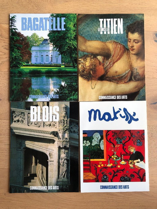 17 magazines from the "Connaissance des Arts" collection