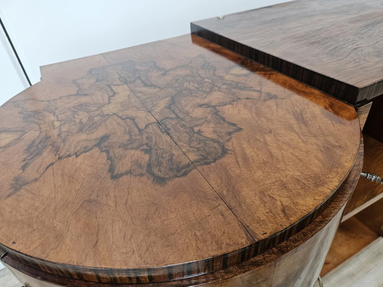 Image 1 of Art Deco dressoir van walnoot en wortelhout met aluminium onderstel, 1940