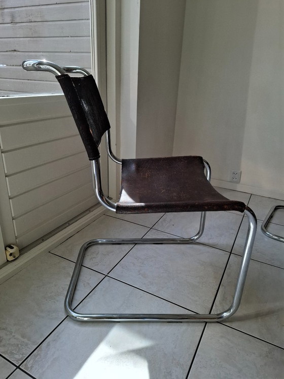 Image 1 of 5 sedie vintage in stile Bauhaus con struttura tubolare e rivestimento in pelle