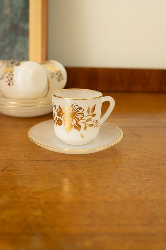 Image 1 of Tasses et soucoupes à expresso vintage, blanches et dorées, lot de 4