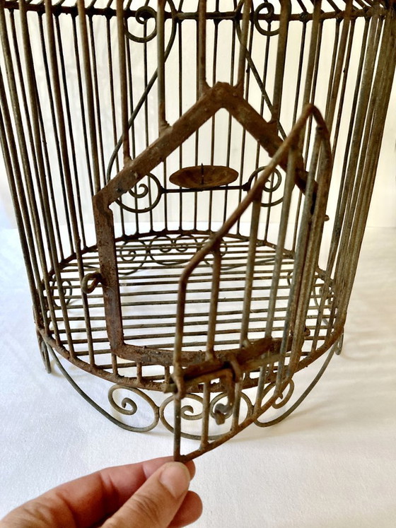 Image 1 of Jaula para pájaros antigua decorativa de hierro forjado