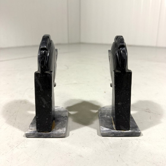 Image 1 of Sujetalibros de mármol cabezas de caballo 1960