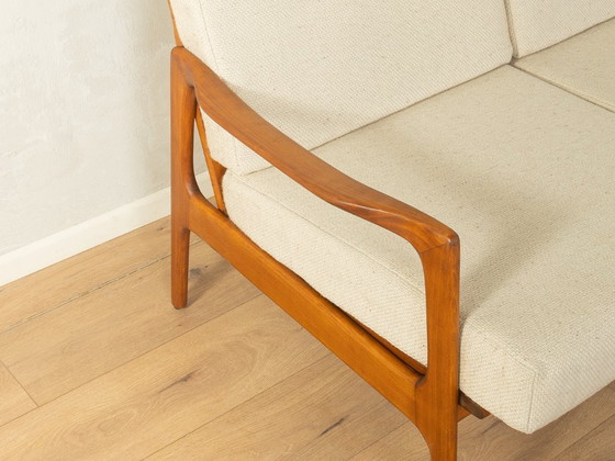 Image 1 of Vintage bank uit de jaren 60