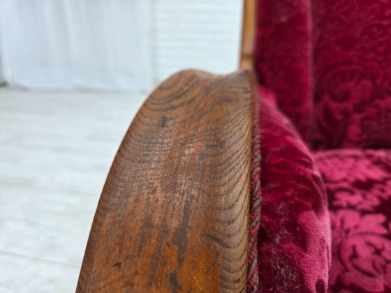 Image 1 of Anni '50, poltrona relax danese, velluto rosso per mobili, legno di quercia.