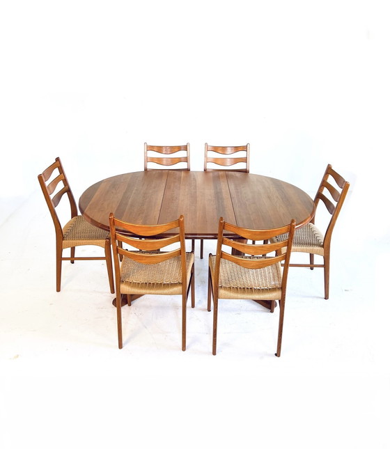 Image 1 of Table à manger extensible XL vintage, Dyrlund '70s