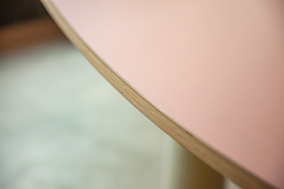 Image 1 of Tavolo dal design unico – Prototipo / Pezzo unico