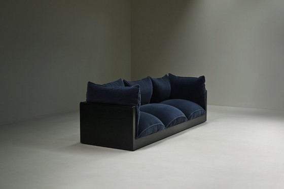 Image 1 of “Down” three-seat sofa by Carlo Bartoli for Rossi di Albizzate, 1970s Italy.