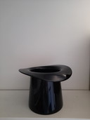 Jarrón de sombrero de copa IKEA x Bea Akerlund