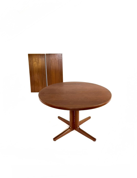 Vintage Extendable Danish Dining Table, Velje Møbelfabrik '60 – Velje Stolefabrik, Wood, Metal (photo 2 of 15)