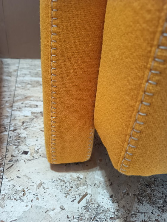 Image 1 of CASSINA 2x Poltrona 637 Utrecht 2024 (NUOVO, mai usato) in lana gialla KVDRAT € 6.600