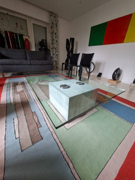 Image 1 of Tavolo in vetro con base in cemento di Sergio & Giorgio Saporiti per Saporiti