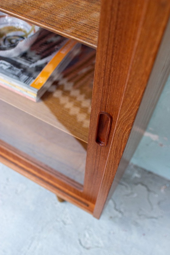 Image 1 of Vintage teakhouten vitrinekast, dressoir, ladekast, Hundevad Deens