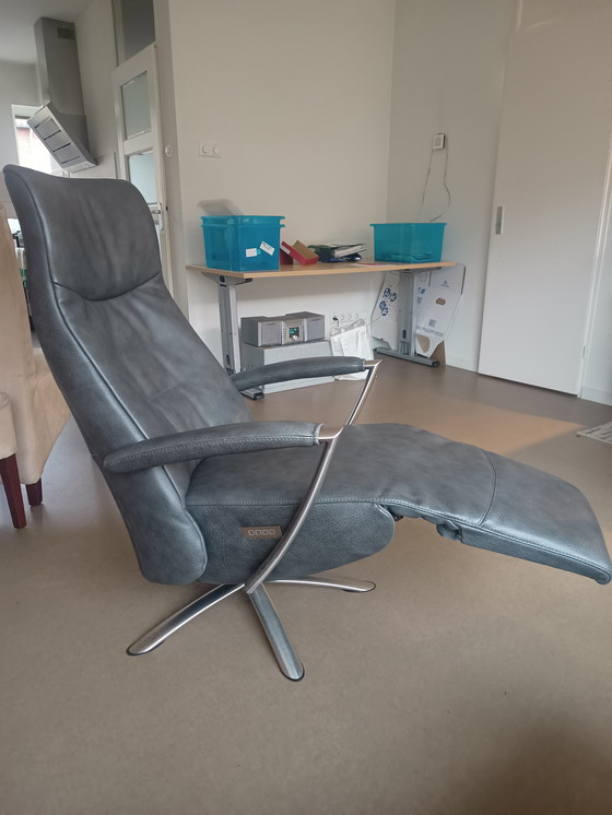 Image 1 of L'avenir, Twice 109, taille M