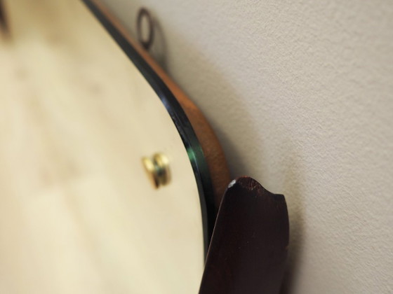 Image 1 of Miroir dans un cadre en acajou, design italien, années 1970, production : Italie