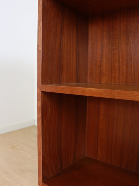 Image 1 of Kleines Bücherregal – Teakholz