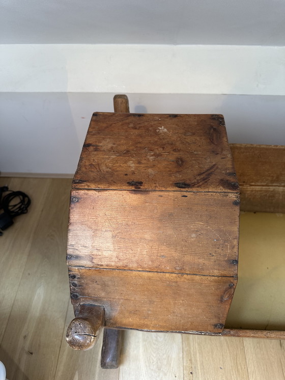 Image 1 of Antieke Groene Wieg