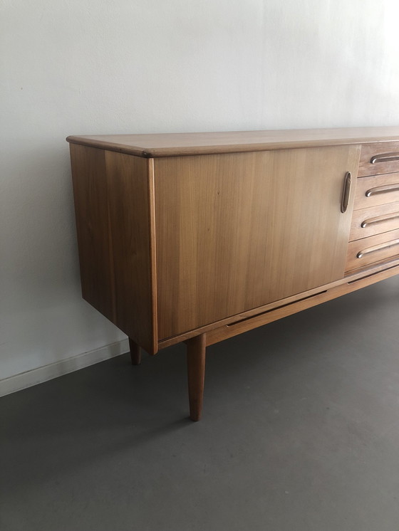Image 1 of Credenza vintage di design in teak “Cortina” di Nils Jonsson per Troeds Möbelfabrik a Bjärnum