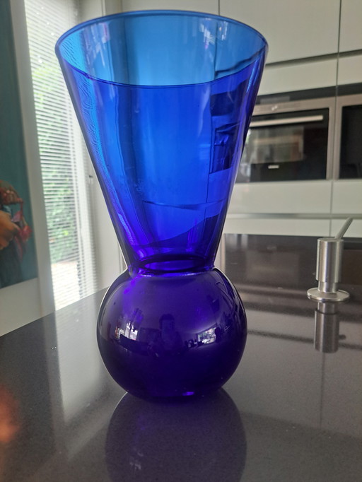 Leerdam Glass Futch Design vase en forme de trou de serrure par Frans Molenaar 1994