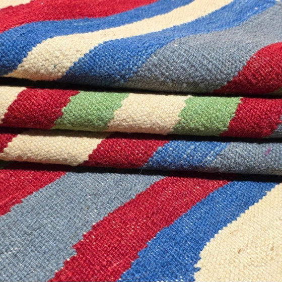 Bridget Riley Cataract 3 Handwoven Wool Tapestry | Op Art | Wool on Cotton | 96.4 × 68.9 in – Rugs & carpets (photo 9 of 9)