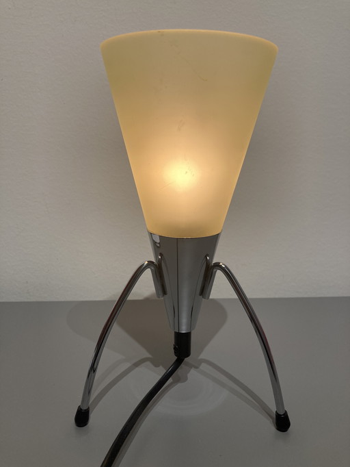 Vintage 3 Leg Space table lamp