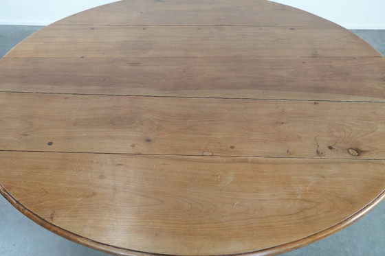 Image 1 of Antico tavolo da pranzo inglese con orecchie pendenti in noce