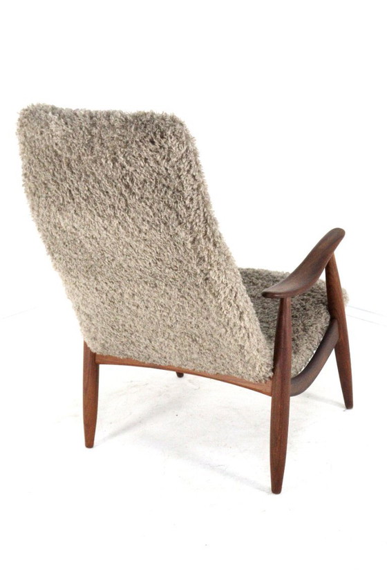 Image 1 of Fauteuil vintage rembourré en tissu poilu, style milieu du siècle