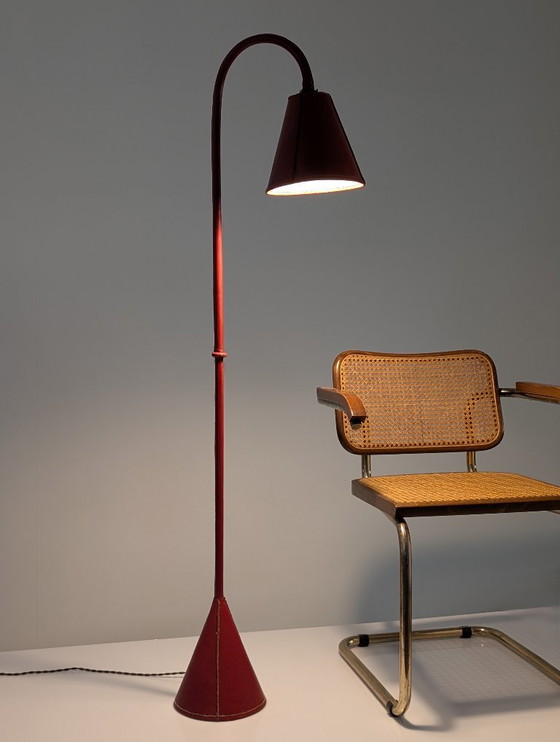 Jacques Adnet Red Leather Floor Lamp, Mid-Century Modern, France, 1960s – Lighting, Metal (photo 2 of 13)