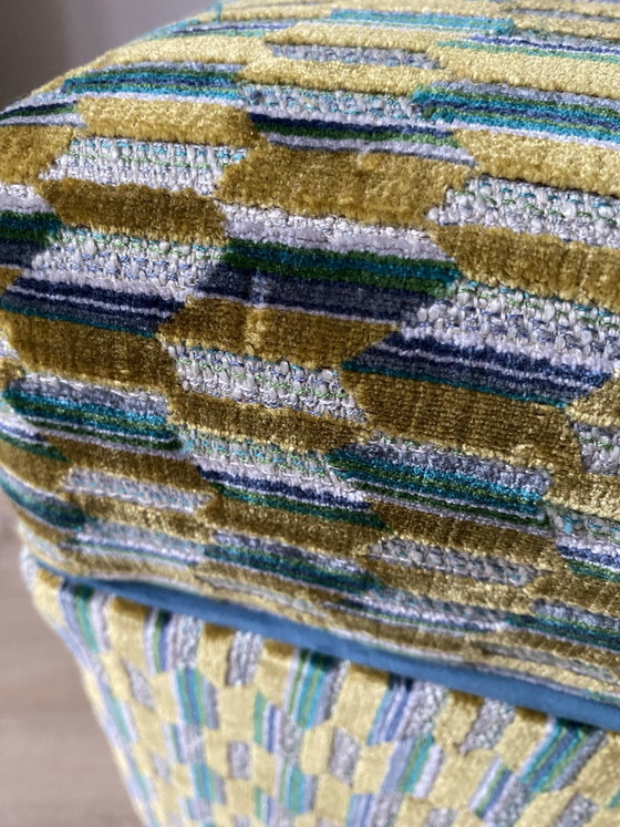 Pouf unico riciclato, velluto con motivo grafico, Ikea, Poggiapiedi e pouf, Legno, Multicolore (foto 10 di 10)