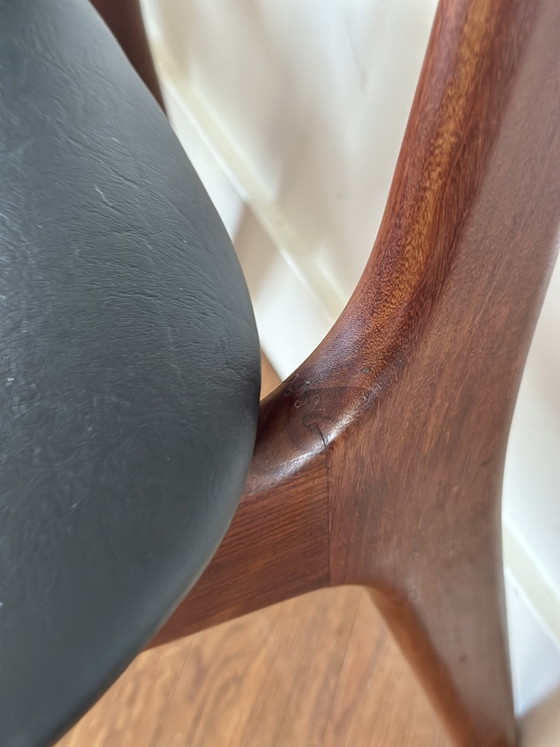 Image 1 of Set 4 vintage stoelen Louis van Teeffelen jaren 50/60/70