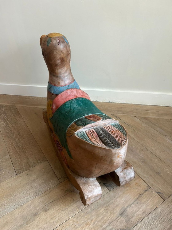 Image 1 of Handgemaakte massief houten schommel eend