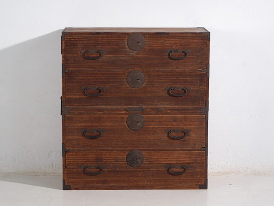 Antique Japanese Tansu Chest of Drawers - Meiji / Taishō Period (c. ) #5 – Iron (photo 26 of 40)
