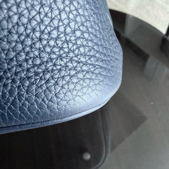 Image 1 of HERMES PICOTIN 22 - MIDNIGHT BLUE CLEMENCE LEER MET ZILVEREN BESLAG EN STEMPEL X