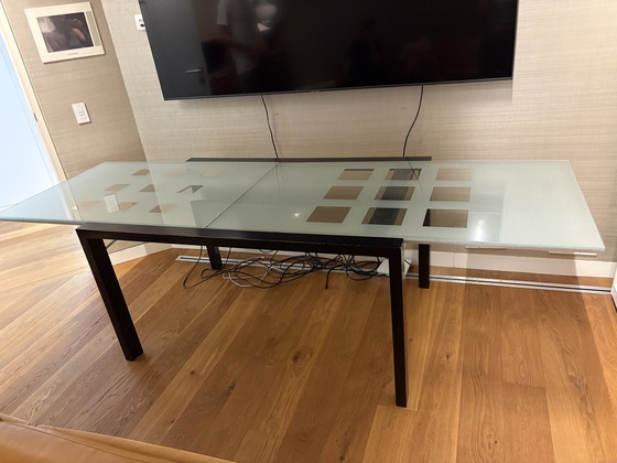 Image 1 of Extendable dining table Ligne Roset Samos