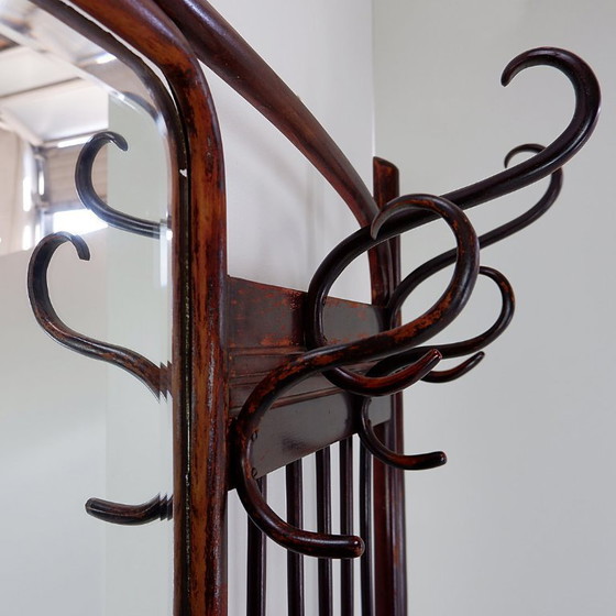 Image 1 of Thonet Art Nouveau wall-mounted coat rack, Vienna, circa 1900