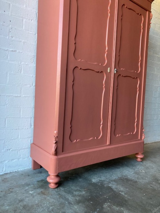 Image 1 of Antiker Porzellanschrank, Kleiderschrank, Kinderzimmerschrank, Spielzeugschrank