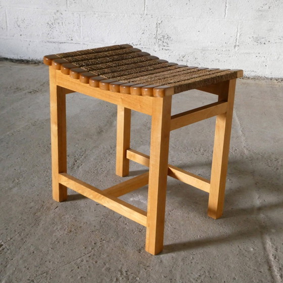 Vintage houten en touw Krukje, 1970 (photo 2 of 4)