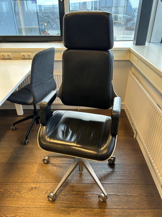 Image 1 of Hadi Teherani Intertuhl silbernes Stuhlset