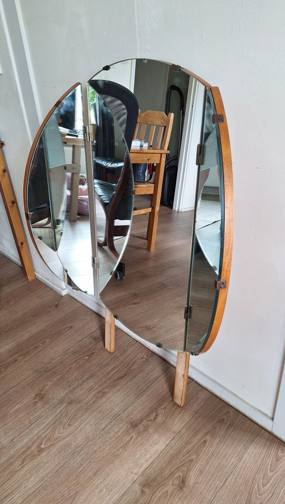 Image 1 of Specchio pieghevole rotondo vintage